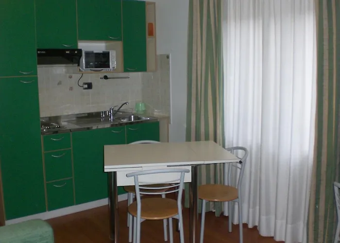 Orchidea Aparthotel Finale Ligure